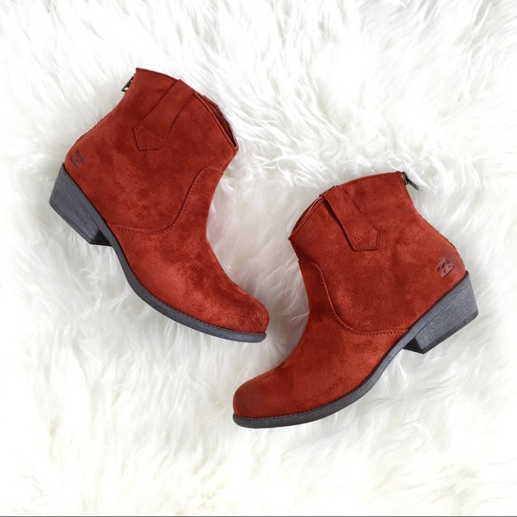 Billabong Shoes - Billabong "Ventura" Burnt Ochre Ankle Boots 6.5